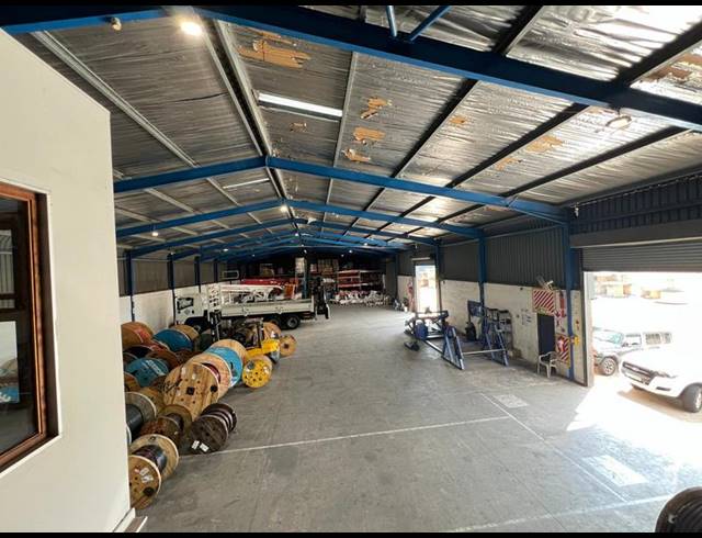 INDUSTRIAL PROPERTY TO RENT IN NEAVE INDUSTRIAL
